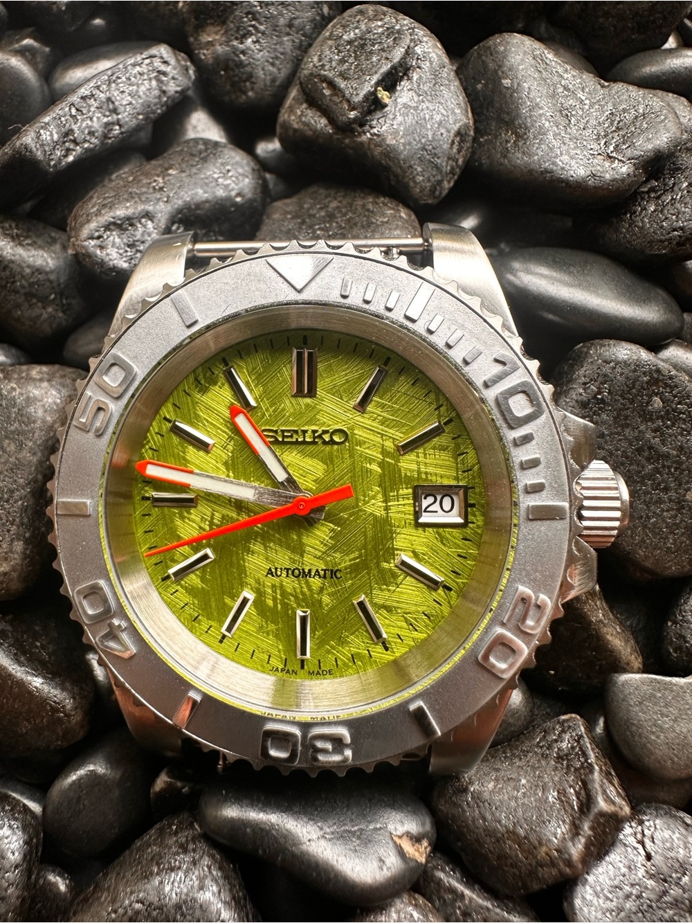 Seiko Men’s Automatic Watch Mod - Lime Green Dial, Silver Case